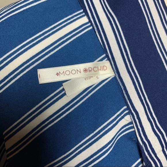 Moon Orchid button down tied front striped blouse - Picture 2 of 13